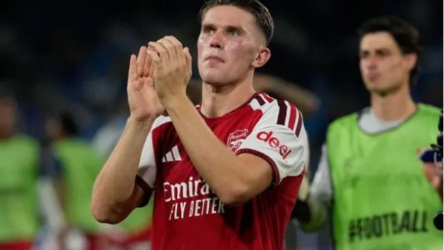 Viktor Gyokeres không được các đồng đội tại Arsenal tin tưởng