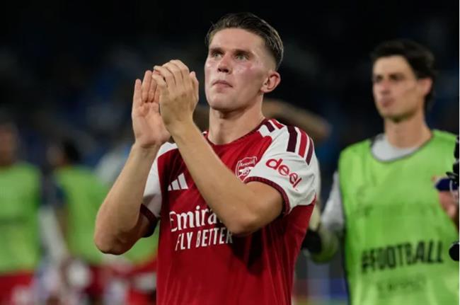 Viktor Gyokeres không được các đồng đội tại Arsenal tin tưởng