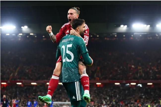 Alan Shearer nhận định về cơ hội vô địch NHA của Liverpool