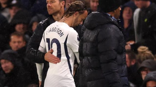 De Zerbi lo lắng khi James Maddison lại chấn thương