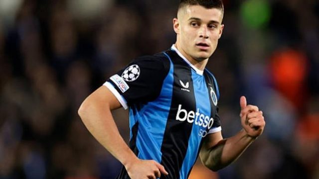 Arsenal và Man United theo đuổi tiền đạo của Club Brugge
